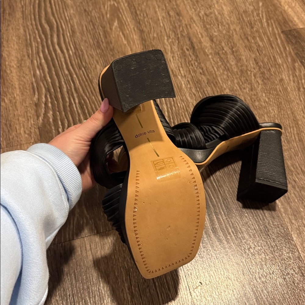 Dolce Vita Black Heel Sandals - Picture 3 of 3
